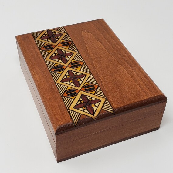 Decorative Playing Card Storage Box With Details Inspired By Samoan Siapo Tapa