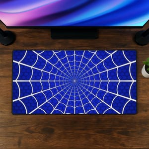 Muismat met blauw spinnenwebmotief, bureauonderlegger in Marvel-stijl, gamingmuismat met spinnenwebpatroon, cadeau met superheldenuitstraling, XXL bureauonderlegger