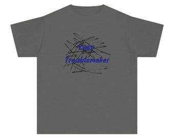 Kleine Unruhestifter Jugend T-Shirt | Kritzel-Design, blauer Text, Kinder-Shirt