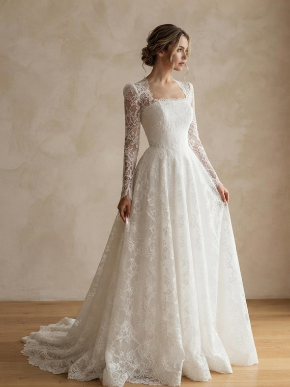 Boho Lace Wedding Dress A-Line Bridal Gown Square Neck Long Sleeve Wedding Dress Custom Romantic Bride Dress