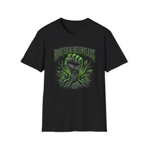 Camiseta "Puño Arraigado e Implacable" / Gráfico "Poder Vegetal Verde"