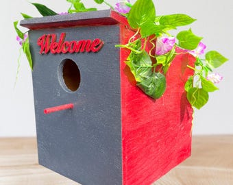 Wood Spring-Summer Birdhouse