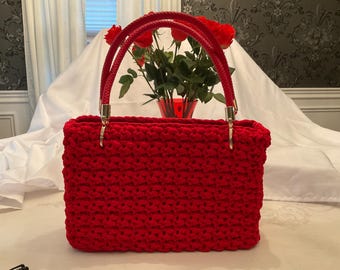 "Die ""Sandra"" , die ultimative große Handtasche." Das hat es in sich!