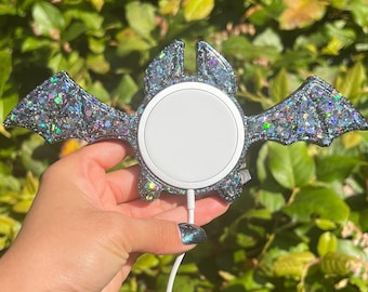 Glitter Bat MagSafe Docking Station - Apple Wireless Charger Holder - iPhone Accessory - Epoxy Resin