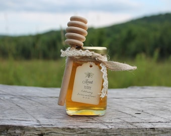 Honey Favor With Wooden Dipper and Custom Hangtag- VT Honey-Belle Savon Vermont