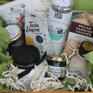 Vermont Care Package Gift Basket Vermont Gourmet-Vermont Artisan Vermont Gift Vermont Maple Gift-Best of Vermont-Love from Vermont image 9