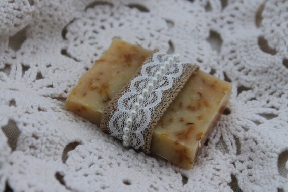 Soap Favors- Weddings- Bridal-Baby-Showers-Burlap, Lace and Pearls-Rustic-French Chic- Country- Belle Savon Vermont Il_570xn