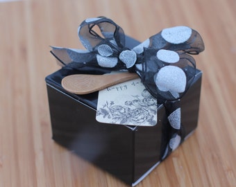 Tea Party Favor-Luxe Boxed Set-Black and White - Wedding-Bridal Shower-Baby Shower-Belle Savon Vermont