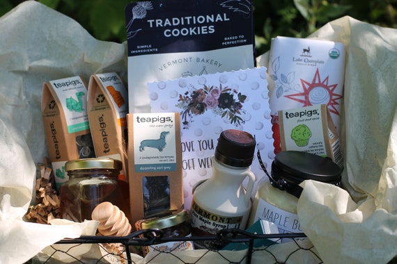 Vermont Care Package Gift Basket- Vermont Gourmet-Vermont Artisan - Vermont Gift Set-Vermont Maple Gift Il_570xn