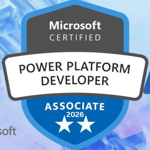 Może przedstawiać: Odznaka Microsoft Certified Power Platform Developer Associate w niebiesko-białym wzornictwie. Odznaka zawiera logo Microsoft, tekst "POWER PLATFORM DEVELOPER" i rok "2026". Niebieskie logo "A" po prawej stronie.