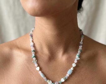 Collana con pietre preziose miste dai colori pastello / Perle di ametista, amazzonite e quarzo rosa / Gioielli boho con perline