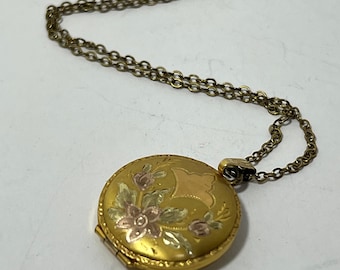 Hobson Vintage Floral Gold Locket Necklace