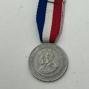 1937 George Elizabeth Coronation Medallion
