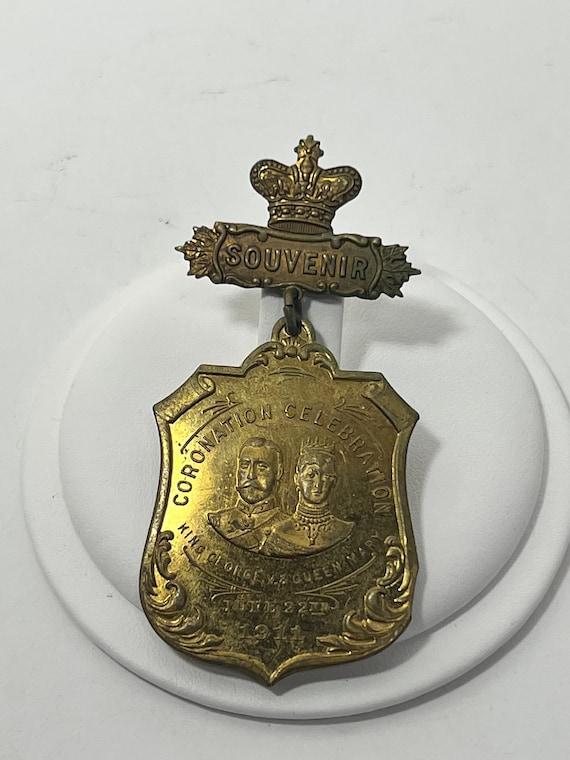 1911 King George V Queen Mary Coronation Medallion