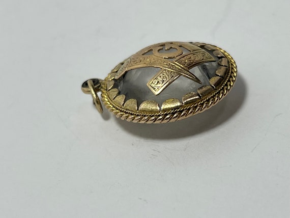 Vintage 14K Yellow Gold Masonic Pendant - image 2