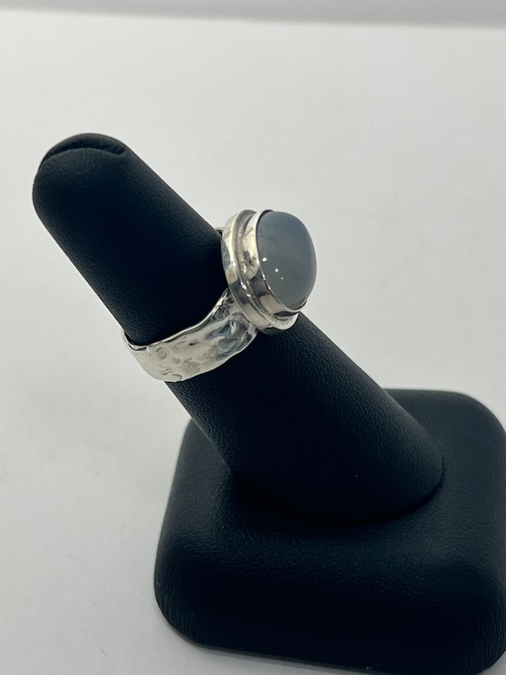 Sterling Silver White Agate Ring - image 2