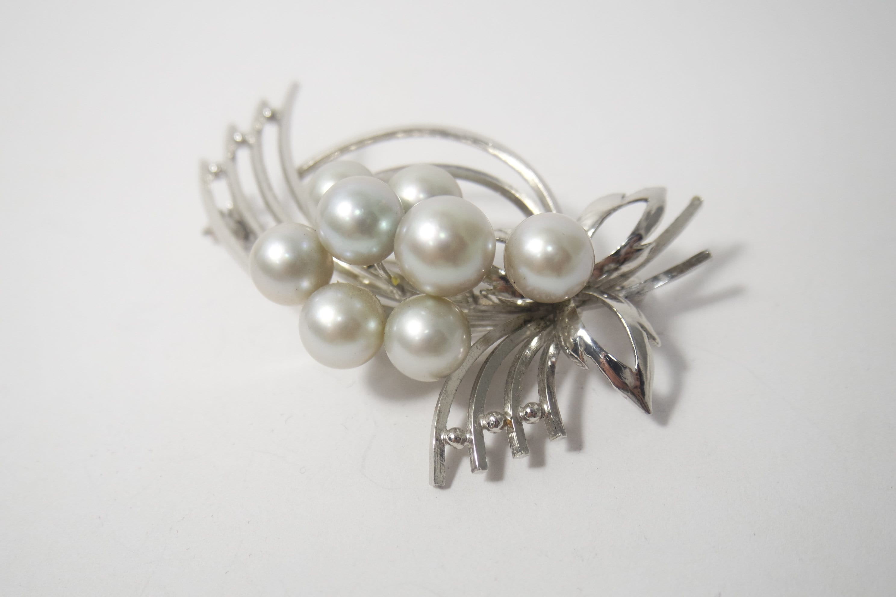 Furuya Pearl Tokyo Sterling Silver Akoya Pearl Brooch With