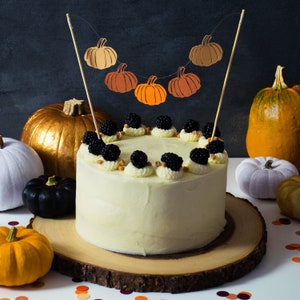 Pumpkin Cake Topper Pumpkin Pie Cake Bunting Thanksgiving Decor Autumn Cake Topper Cake Toppers UK Halloween Cake Decor image 1