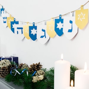 Hanukkah Dreidel Bunting, Hanukkah Decorations, Chanukah Dreidel Garland, Paper Garland