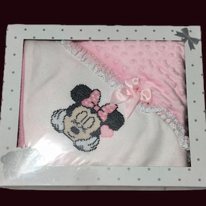 Pink Baby Blanket with Minnie Mouse Embroidery | Personalized Blanket for Newborns | Baby Shower Gift | Handmade Blanket with Bow image 1