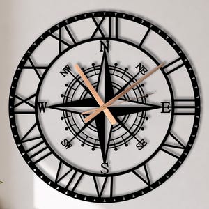 Unik väggklocka i metall med romerska siffror och kompass, extra stor nautisk klocka, tyst modern fartygsklocka, kustväggdekor, Wanduhr-metall