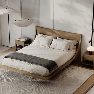 RUSS wooden bed