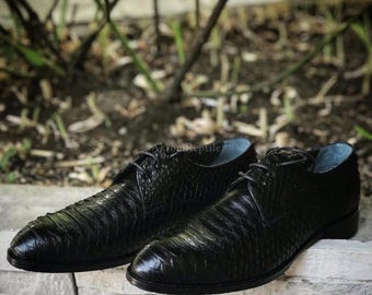 Black Handmade Python Skin Derby | Men's Formal Shoes | Artisan Leather Gift