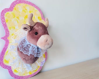 Bessie Bison Wall Mount