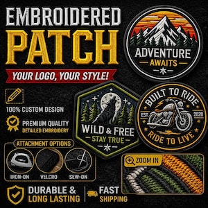 Op de afbeelding: Aangepaste geborduurde patches met ronde en zeshoekige ontwerpen met afbeeldingen van bergen, een wolf en een motorfiets. Tekst bevat Adventure Awaits, Wild & Free, Stay True, Built to Ride en Ride to Live. Inclusief strijk-, klittenband- en naaiopties.