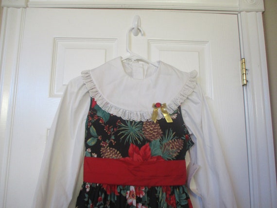 Mini World Christmas Floral apron dress size 12 v… - image 2