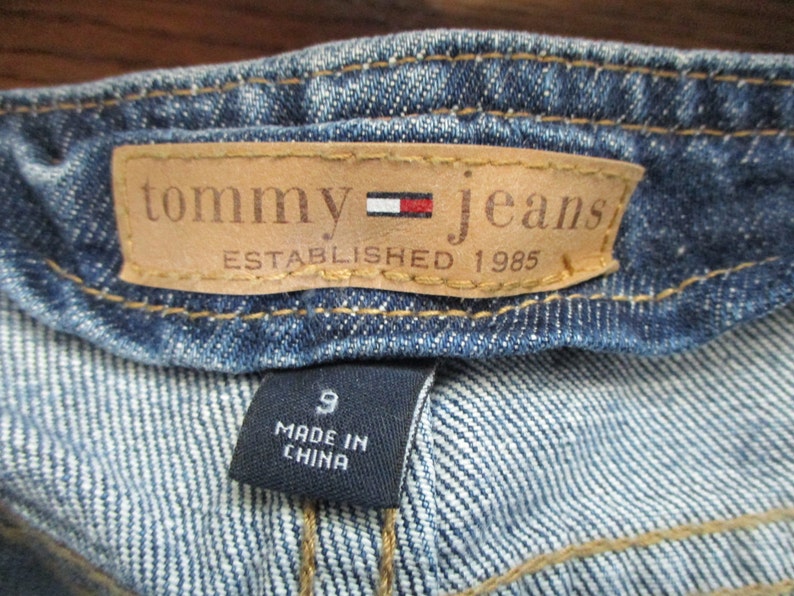 Vintage Tommy Jeans BELL BOTTOM Jeans Size 9 Vtg 90/'s Womens waist size 30 flare legs