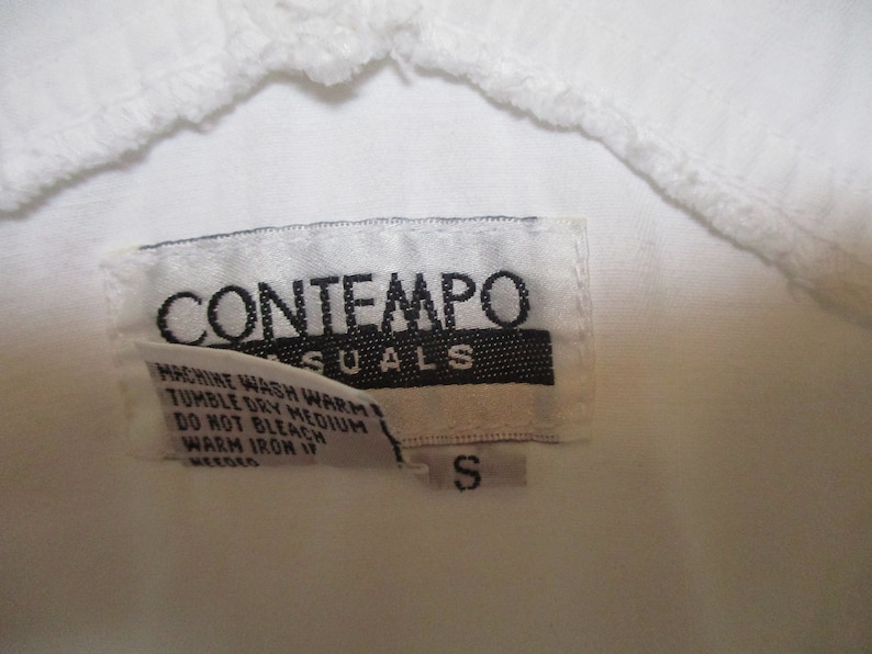 Women\u2019s Vintage Contempo Casuals bib Overall shorts Size S white cuffed 30X3 12