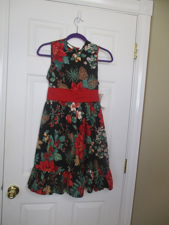 Mini World Christmas Floral apron dress size 12 v… - image 8