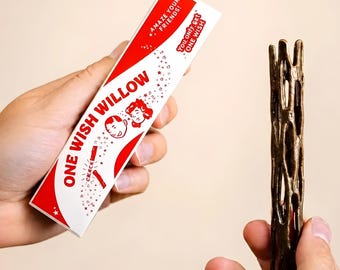 One Wish Willow Prop Replica mit Display Box | Obsession Horror Sammlerstück| Verwunschener Wunschstick | Horror Fan Geschenk | Obsession Film Geschenk