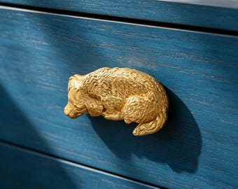 Puxador de armário em latão maciço com desenho de Golden Retriever, puxador de gaveta artesanal em formato de cachorro, puxador fofo para guarda-roupa com cachorrinho, ferragens para móveis com tema de animais.