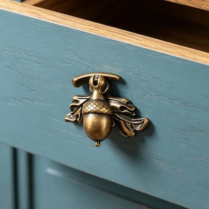 Tri-Color Acorn Cabinet Handle, Biomimetic Single-Hole Drawer Pull, Modern Minimalist Brass & Alloy, Wardrobe / Bathroom Knob