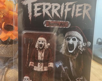 Terrifier Art The Clown Santa Action Figure Print – inspirowany pop-artem (6" x 4")