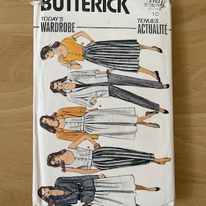 Butterick 3122 vintage 80s oversized jacket, scoop neck top, tapered pants and skirt with pleats sewing pattern