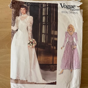 Vogue 1092 vintage 80s bridal dress with train, collar, yokes, flared skirt, fitted bodice, back buttons and sleeves sewing pattern