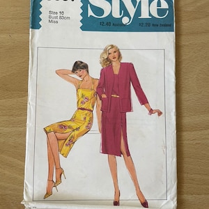 Style 3037 Vintage 80s Slinky strappy cross over back dress with front slit and cardigan sewing pattern