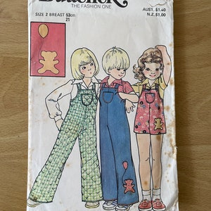 Butterick 4364 tuta vintage anni &#39;70 o tuta da gioco con tasche e modello di cucito camicia