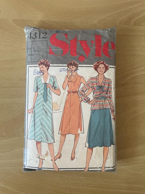 Stijl 4312 vintage rechte jurk of top uit de jaren 80 met