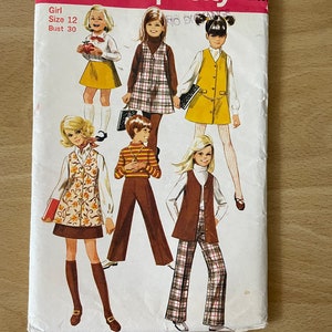 Simplicity 8377 vintage 70s girl’s jumper, vest, straight skirt and pants sewing pattern