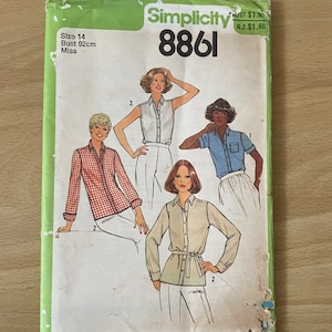 Simplicity 8861 vintage 70s button up shirt with collar, pocket and short or long sleeve options sewing pattern