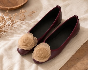 Bailarinas de piel burdeos para mujer, bailarinas francesas vintage con estampado floral, zapatos de rosas hechos a mano, zapatos sin cordones de piel de vaca, regalo ideal para la oficina o para viajes.