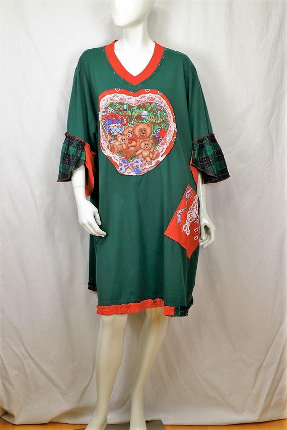 Not so Ugly Christmas Tunic 5x Upcycled Plus Size Clothing Women Holiday  Dresses 4X Artsy Tunic Top Country Chic Green Loose Top Teddy Bear