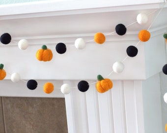 Pumpkin Halloween Garland- Orange Black White- Fall Mantle Banner, Autumn Shelf, Spooky Home Party Decor- 1"  Felt Balls 1.5" Pumpkins