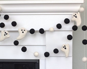 Ghost Halloween Garland- Black & White- Fall Mantle Banner, Autumn Shelf, Spooky Trick of Treat Home Decor- Approx. 3"x2" Ghosts, 1" Balls