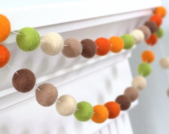 100/% Felt Ball Garlands 1 String CNVOILA Wool Felt Ball Garland 88.6 Fall Autumn Pom Pom Garland Handmade Halloween Thanksgiving Pumpkin Wall Decoration