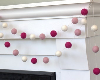 Valentine's Day Felt Ball Garland - 1" Wool Felt Balls- Berry, Blush Pink, White- Mantel Banner, Handmade Home Decor
